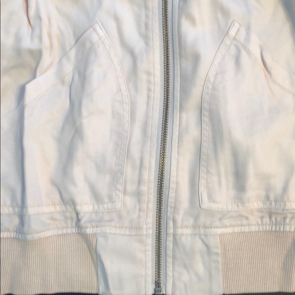 Kenneth Cole Ice Pink light jacket - Picture 2 of 3